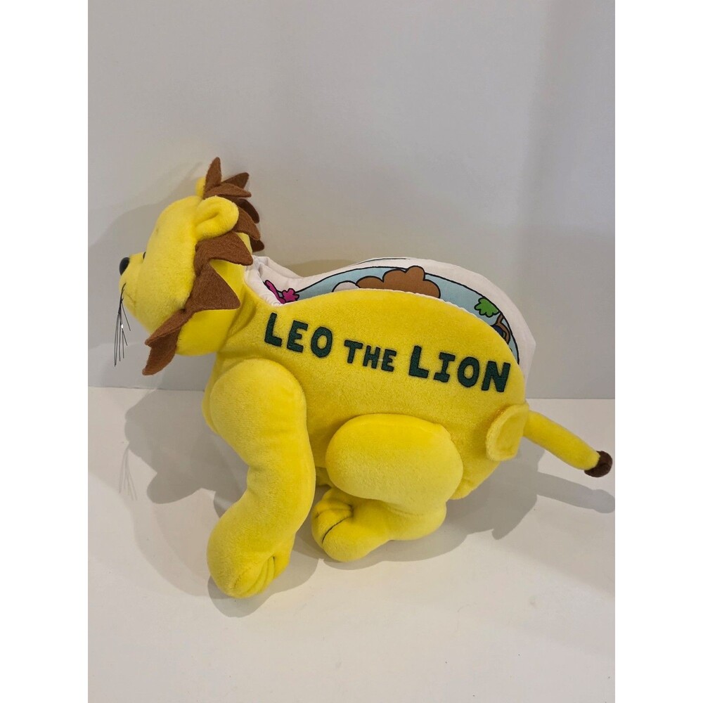 Vintage 2001 Leo The Lion Fabric Soft Book Plush Babies First Book Club